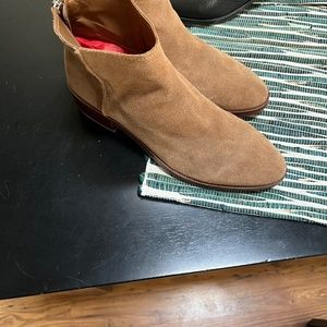 Dolce Vita suede booties size 10 new